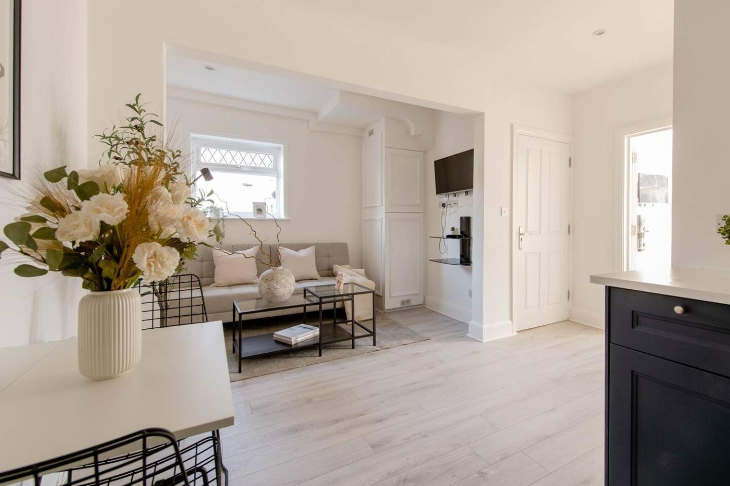 Quality Apartments Close To Tube 亨顿 外观 照片